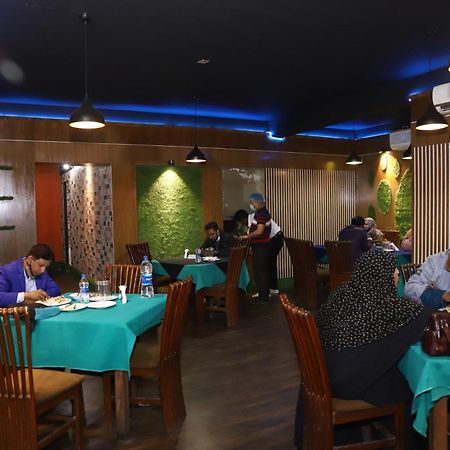Rezala Restaurant And Residence Dakka Kültér fotó